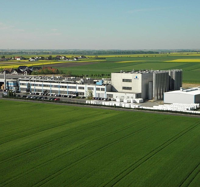 The picture shows the Walce plant in Poland. The various production halls and office buildings can be seen