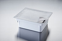 Produktfoto von sterilisierfähigen Beuteln, Lids und Sheets aus Tyvek® in vier verschiedenen Größen